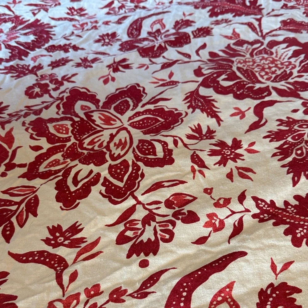 Pottery Barn Red and Cream Floral Duvet Cover - Picture 3 of 3